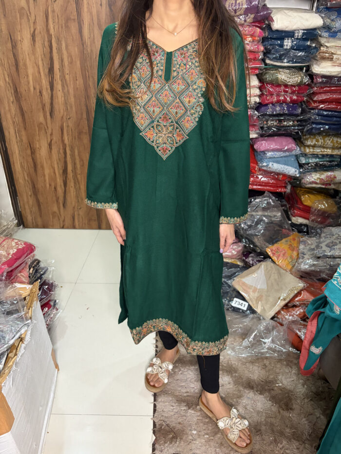 Kashmiri Pherans - Image 2