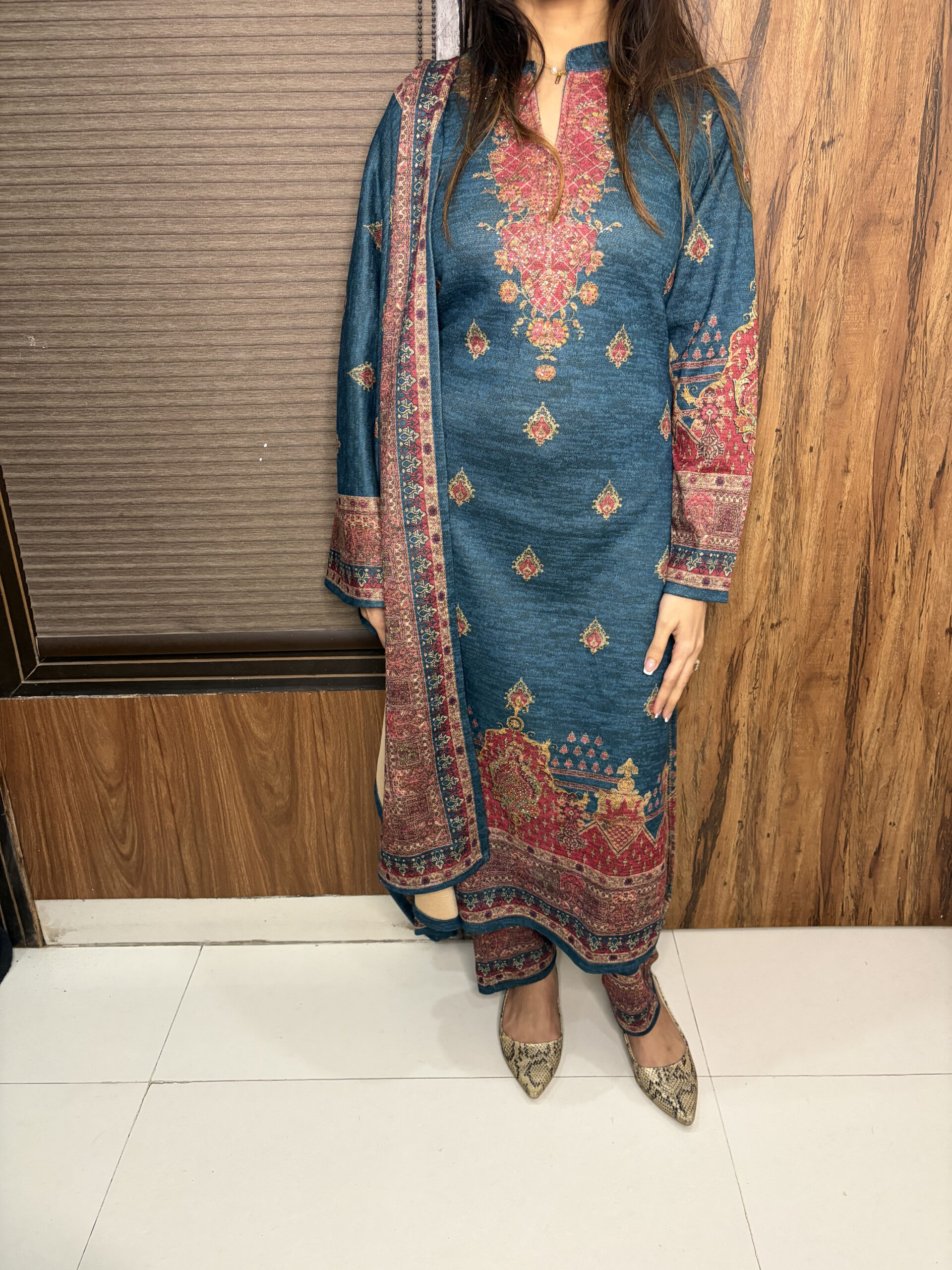 IMG_2516-scaled-1.jpg Office Wear Woollen's - Image 1