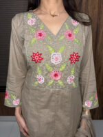 The Royalty In Beige - Image 3