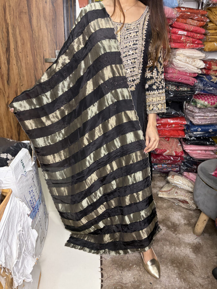 The Perfect Lohri Outfit - Image 6