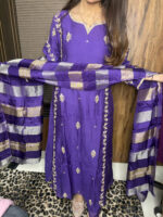 Gota Wrok Mul Chandheri Suit - Image 4
