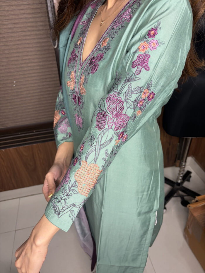 The Olive Modal - Image 3