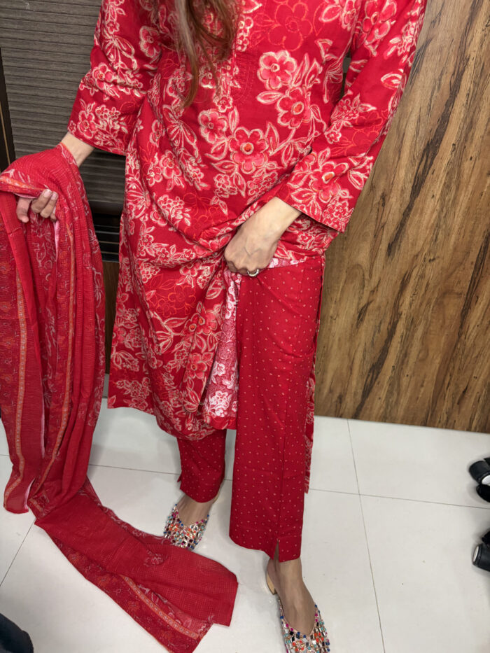 Keyhole Neck Handloom Cotton Suit - Image 4