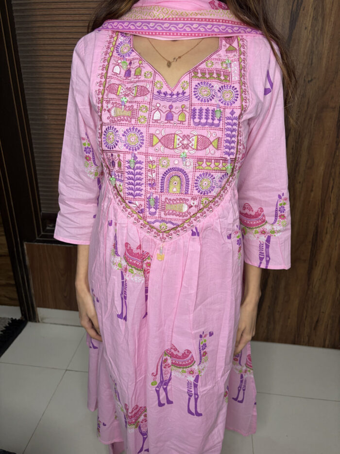 The Pink Cotton Suit - Image 2