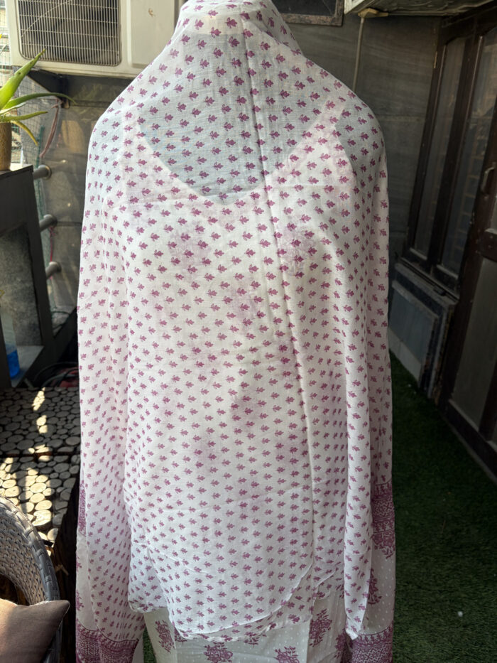 White Noodle Strap Cotton Suit - Image 3