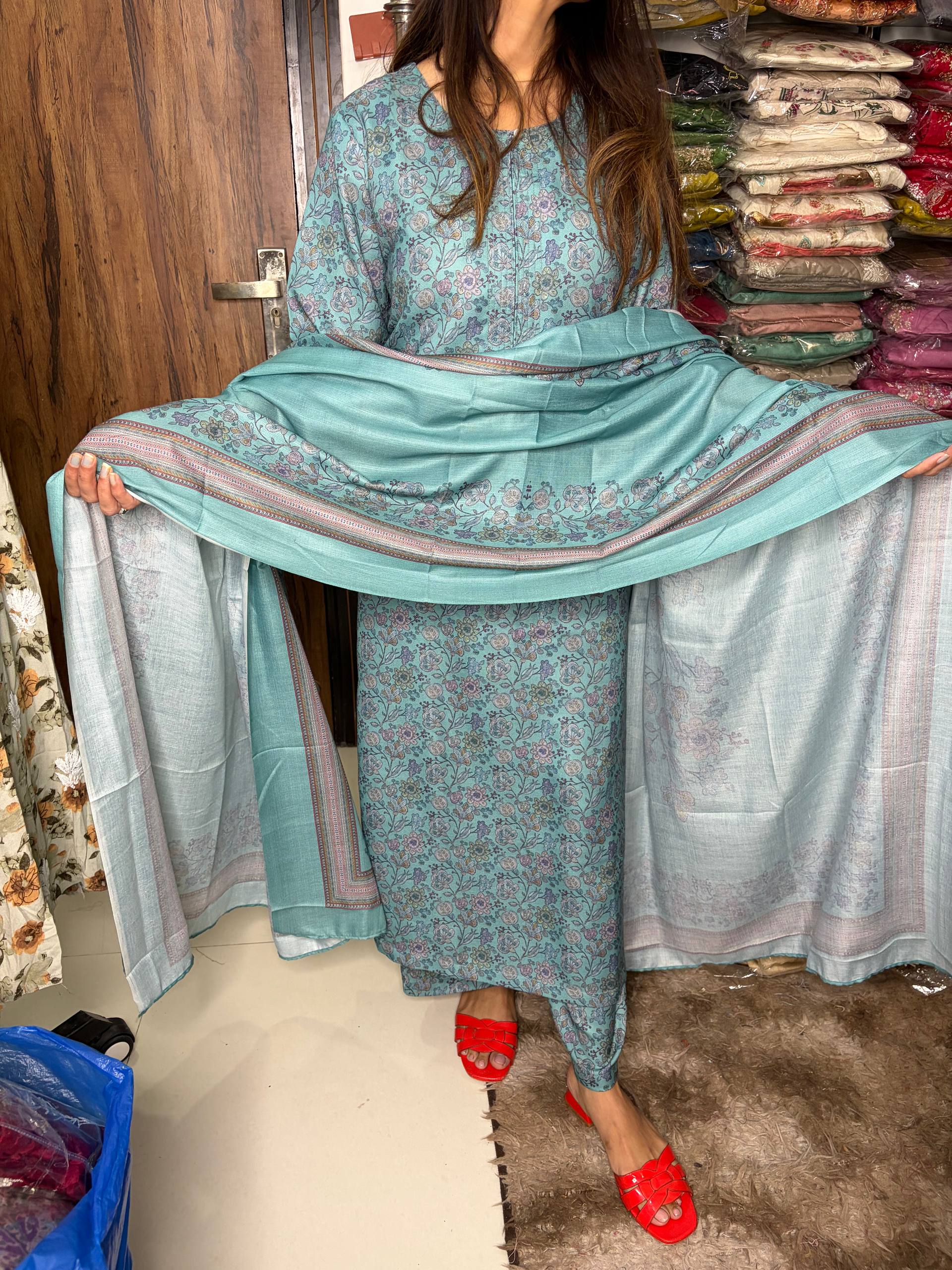 photo_7_2025-11-25_13-31-18.jpg Winter Pastels 3 Pcs Fully Stitched Suit - Image 1